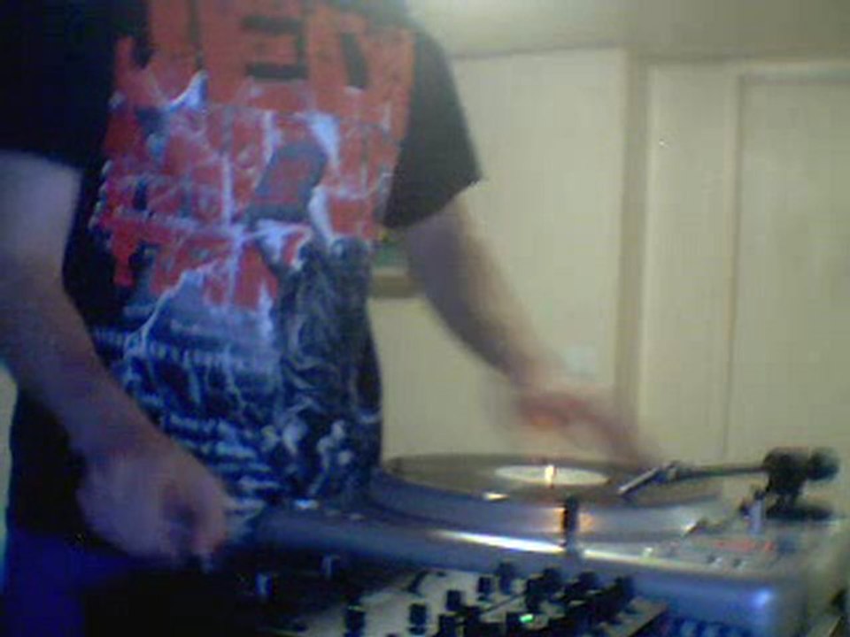 Dj Hib's  La Griffe freestyle nocturne 2011