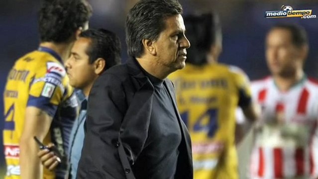 Medio Tiempo.com .- Raul Arias a Estudiantes.mov