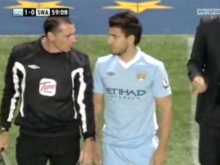 Manchester City : Agüero fait déjà le show