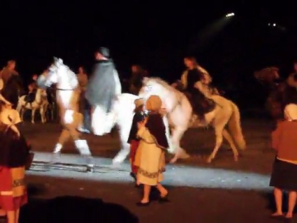 premier spectacle de l'abbaye pour les chevaux