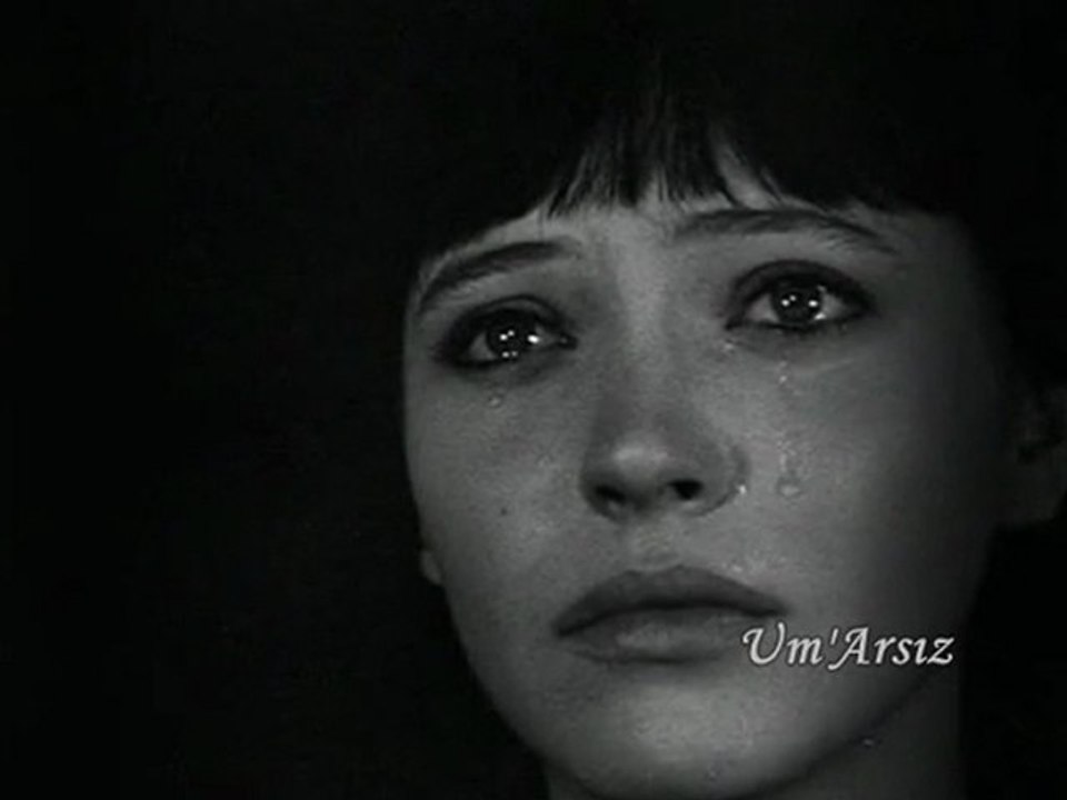 Bir Kara Sevda Vurdu Başıma