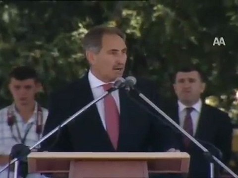 Burası siyaset meydanı değil