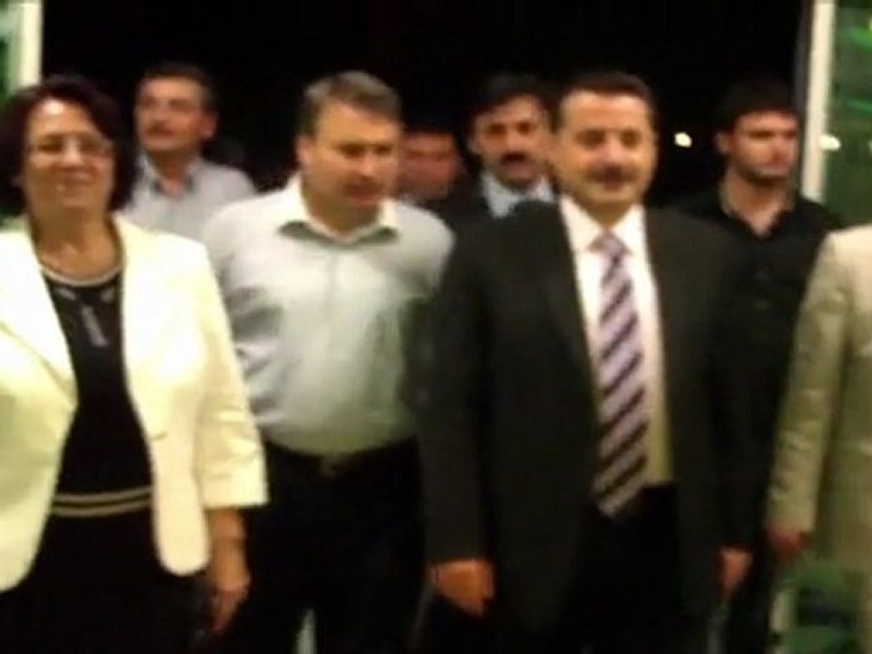 ÇALIŞMA VE SOSYAL GÜVENLİK BAKANI FARUK ÇELİK'TEN GRANDMEDİKAL HOSPİTAL'E ÖVGÜ