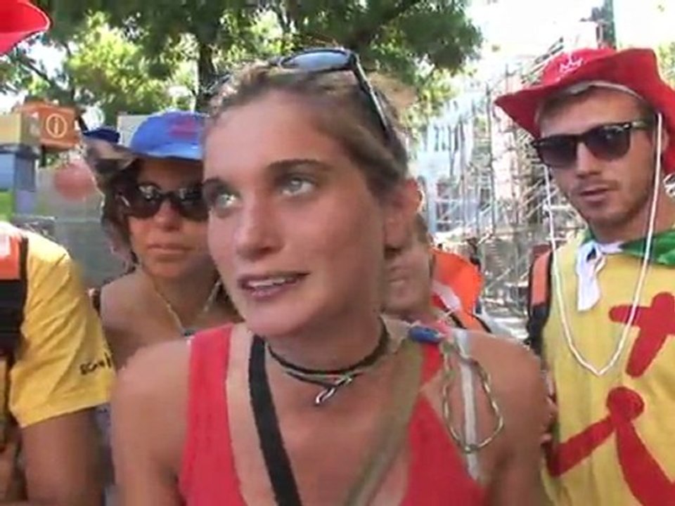 Catholic youths meet in Madrid for six-day party