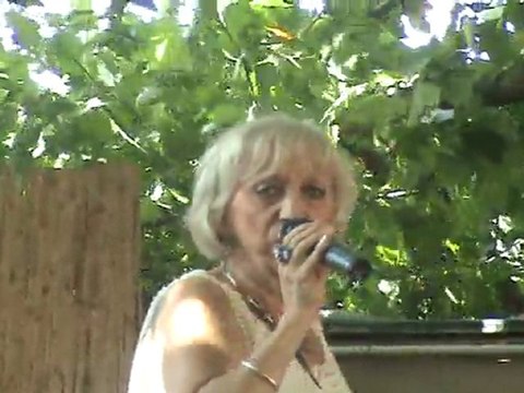 NON, JE NE REGRETTE RIEN D'EDITH PIAF (Andrée A.)