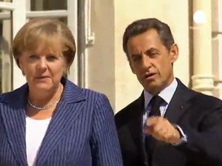 Angela Merkel llega al Elíseo para empezar la cumbre...