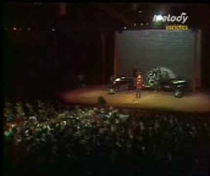 -Charles TRENET (télé 1982)- le soleil à rendez vous .......