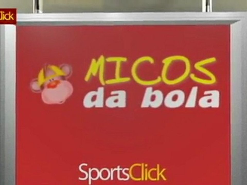 Micos da Bola - Roberto Carlos sofre apertão na Rússia