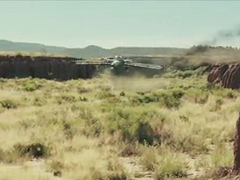 Cowboys & Aliens-Ella is Abducted