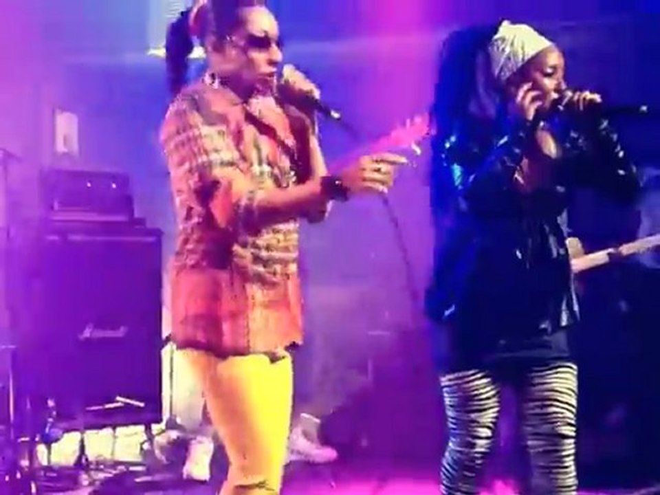 Flya & Malkijah - OFFICIAL - Concert Live du 5 Août 2011