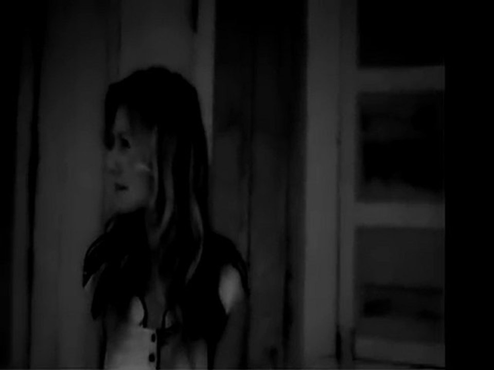 Transparence - Vanja 'survive' remixed