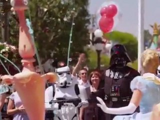 Star Tours Darth Vader Goes To Disneyland