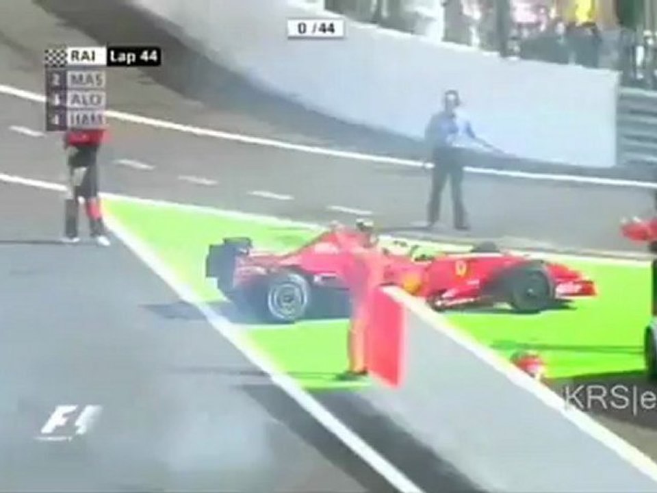 Spa 2007 Kimi Räikkönen doing a donut