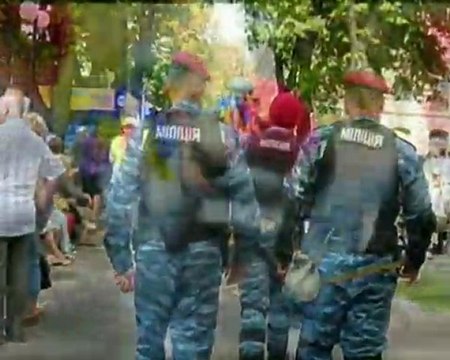 Клип 8 Августа Киев. Нападение милициии и Омон на мирную демонстрацию за Юлию Тимошенко на Хрещатике