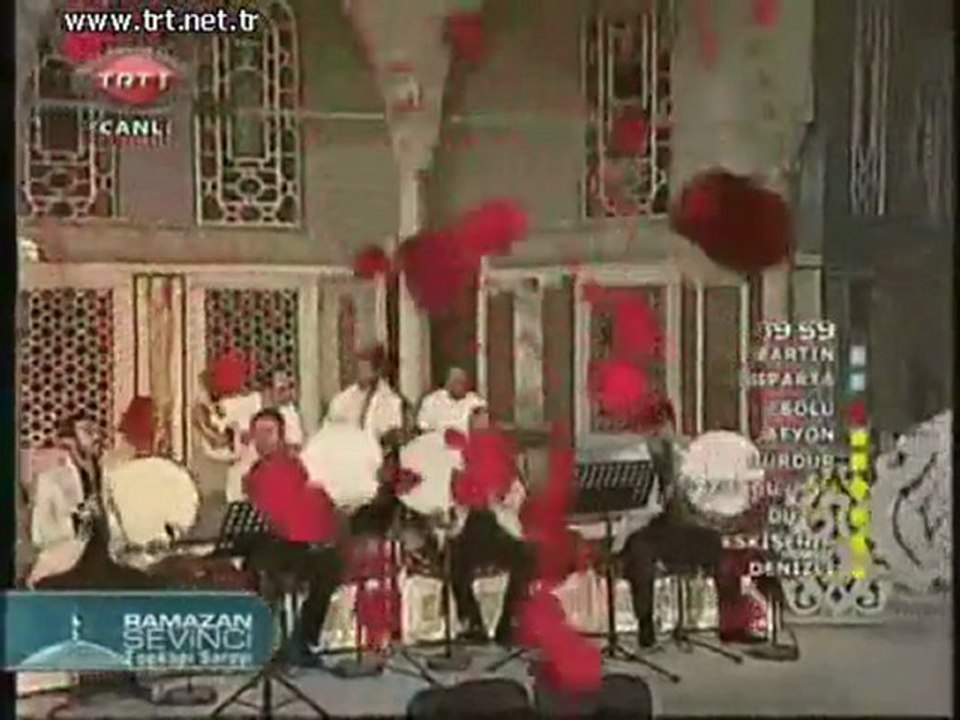 17 GRUP DERGAH Bir güzelin mecnunuyem Ramazan 2011 TRT