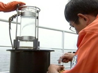 Chinese Lawyer Sues State Company over Oil Spill