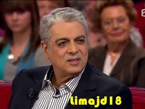 Enrico MACIAS - chante en berbère