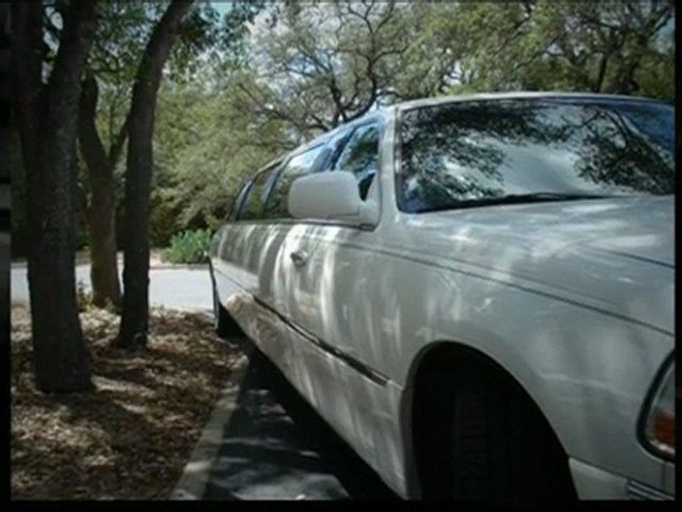 Austin Limo Service|Austin Limousine|Limos in Austin