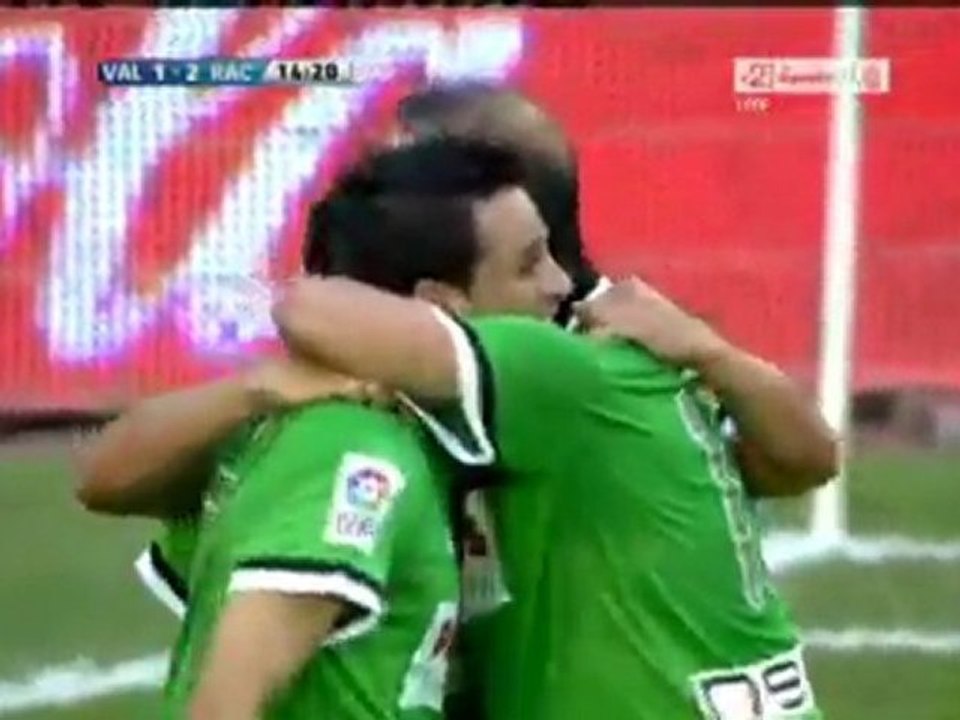 Valencia vs Racing Santander 4 - 3 - all goals and full match highlights - 1st half