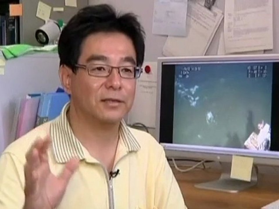 Japan quake damaged sea bed