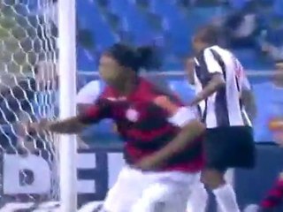 Ronaldinho s'éclate à Flamengo