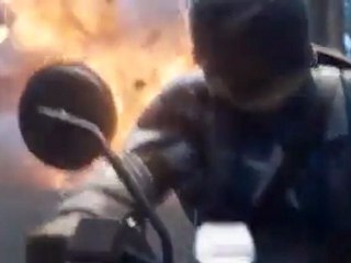 Captain America : The First Avenger - Extrait "Poursuite à Moto" [VOST-HD]