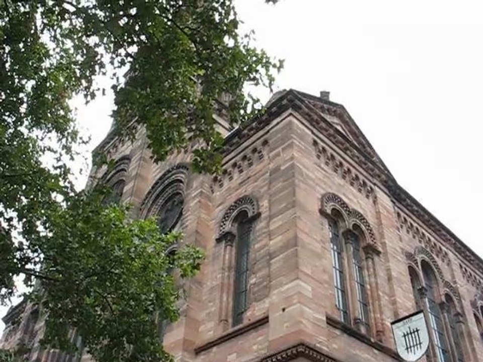 Strasbourg : place du Temple Neuf