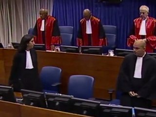 TPIY : Haradinaj accusé de meurtres à l'ouverture de son procès