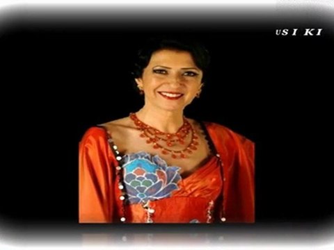 Melihat Gülses - Çözmek elimde değil gönlümü senden kadın.HD