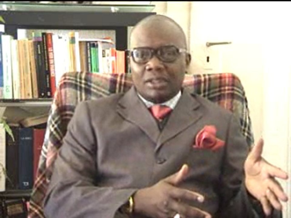 AUGUSTIN  MUKAMBA  PRESENTE  SA  VISION  SUR  L'EDUCATION  NATIONALE  EN  RDCONGO