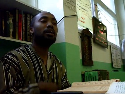 Sheikh Mohamed Bajrafil, L'histoire de l'esclavage