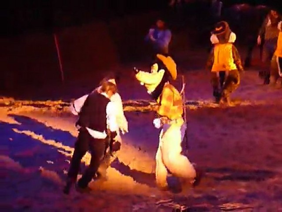 DISNEY VILLAGE : BUFFALO BILL'S WILD WEST SHOW