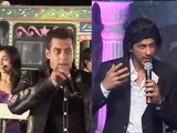 Sonakshi Sinha Ditches Salman Khan For Shahrukh Khan? – Latest Bollywood News