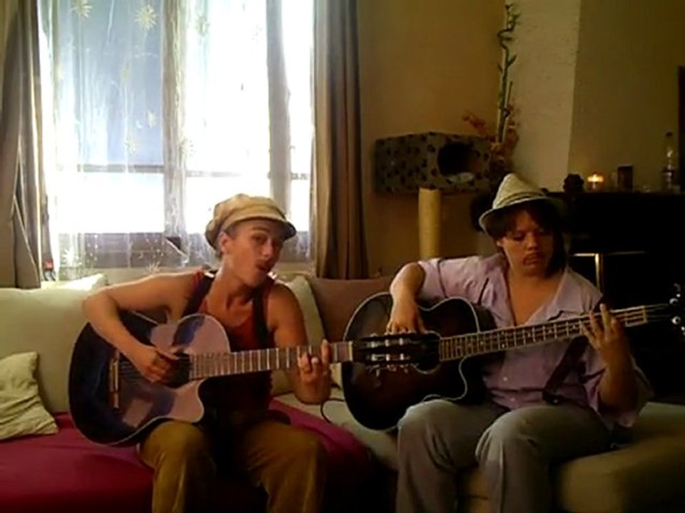 georges brassens "95 fois sur cent" par deux filles moustachues