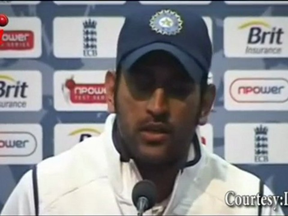 MS Dhoni BLAMES Harbhajan Singh for defeat against England