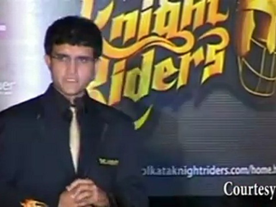 Kolkata LOVES Gautam Gambhir MORE than Saurav Ganguly !