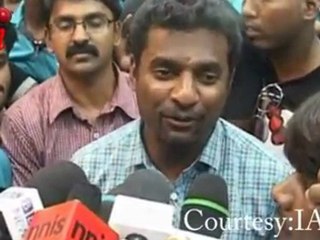 Murlitharran says India Pakistan BOTH are large hearted! : IPL 4