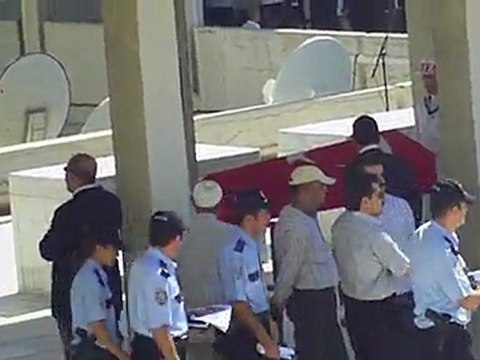 hakkaride sehit düsen binbasi yavuz bas ayarin cenaze töreni