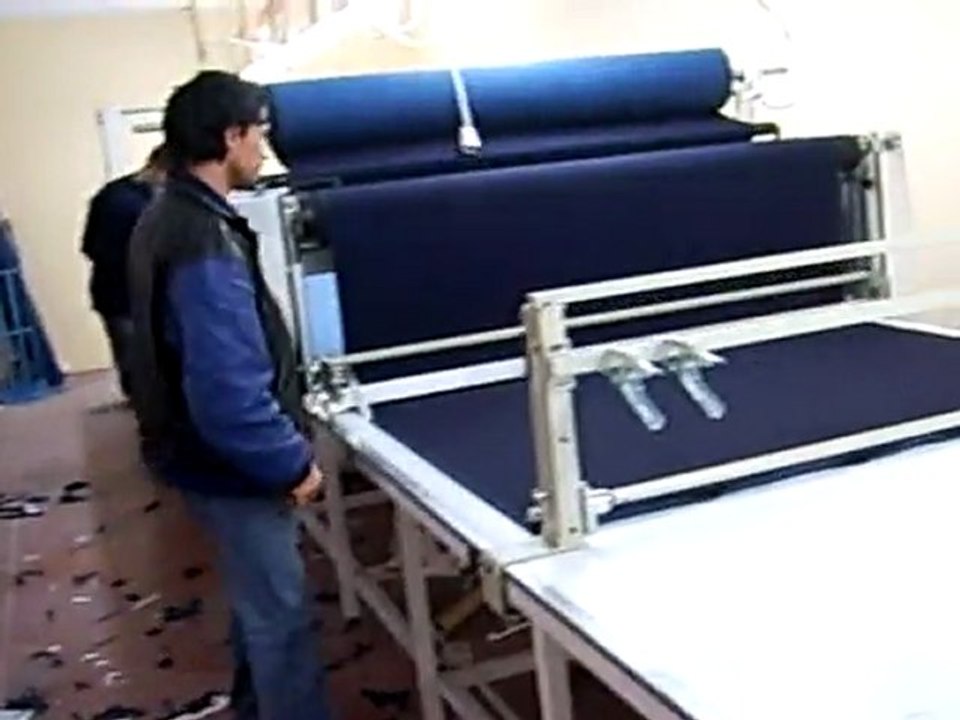 YUCEL MAKİNA YARI OTOMATİK ZİGZAG SERİM www.yucelmakine.com