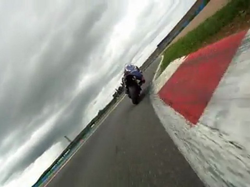 Magny-Cours / 14 août 2011 / Up-Racing / 4ème session VERT