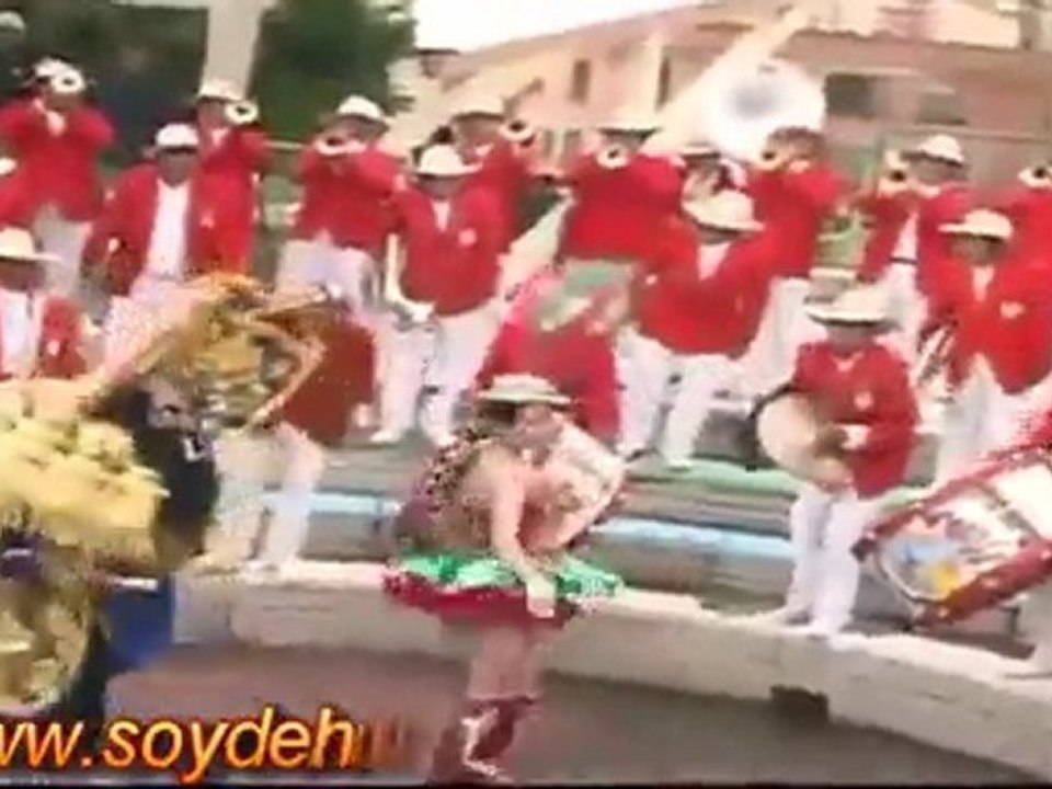 Banda Intercontinental Poopo - Los Novenantes, Mi Pueblo Sica Sica(Morenada)