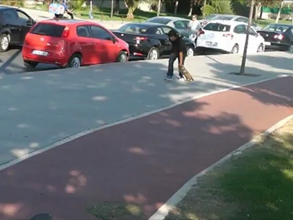 Tuyan Aydın - Skate