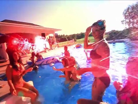 Fam-Lay - Beach Cruiser