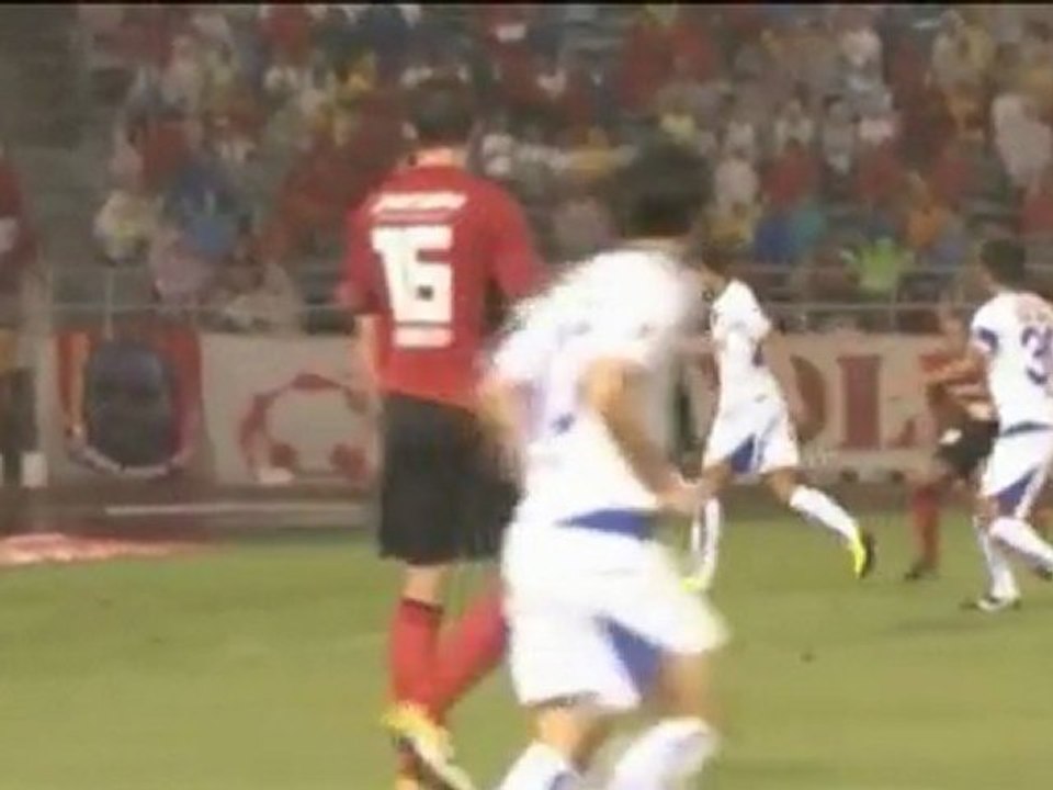 J League - Nagoya Grampus versemmeln Sieg