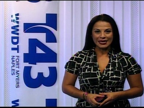 Telediario con Fiorela Papapietro 08/15/2011