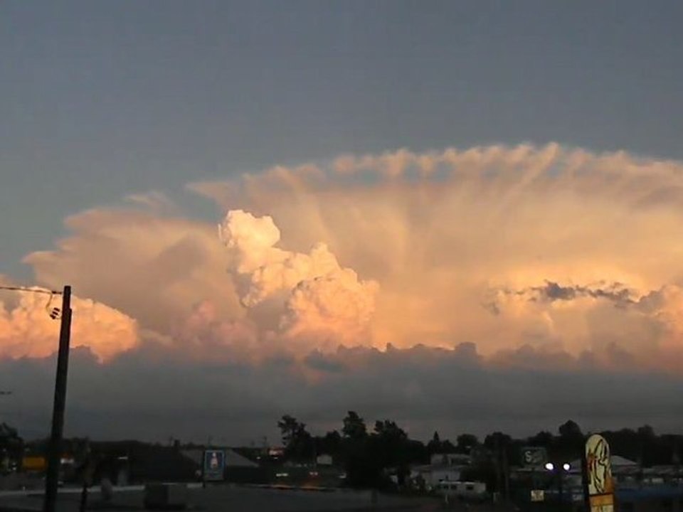Klassische Super Cell Storm mit eingebettet Tornado