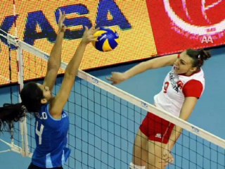 Yıldız Kızlar finalde