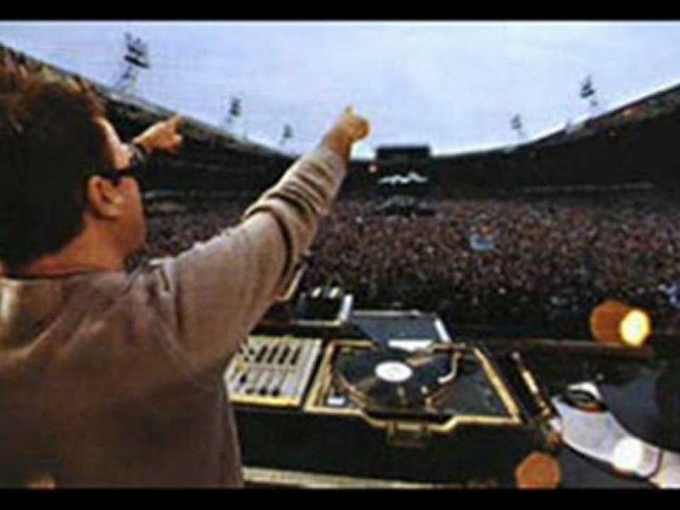 DJ Gökhan Küpeli - Yeah Yeah ( Tribal Remix )