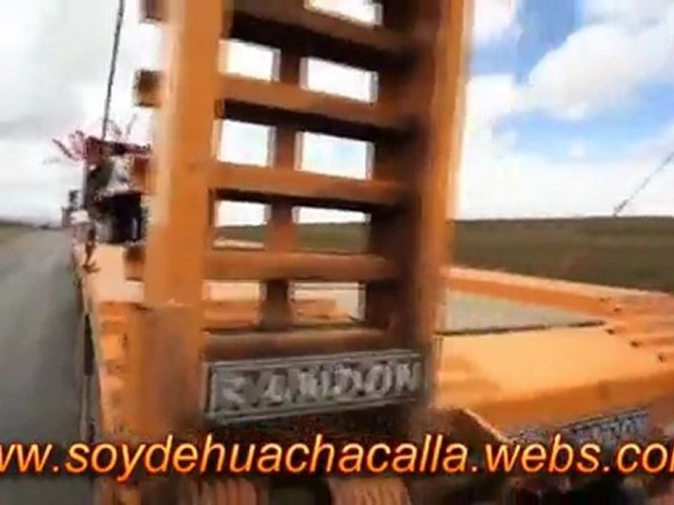 Grupo Mara - Dejando Huellas Morenada Exito 2011 .mpg(Morenada)