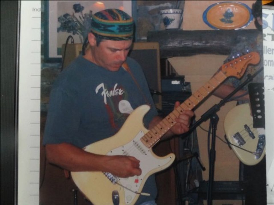 GOOD  MORNING BLUES - ( Mario Vilas Quartet 20/08/2004 )